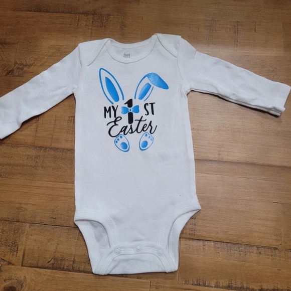Boys My First Easter onesie - Picture 2 of 3